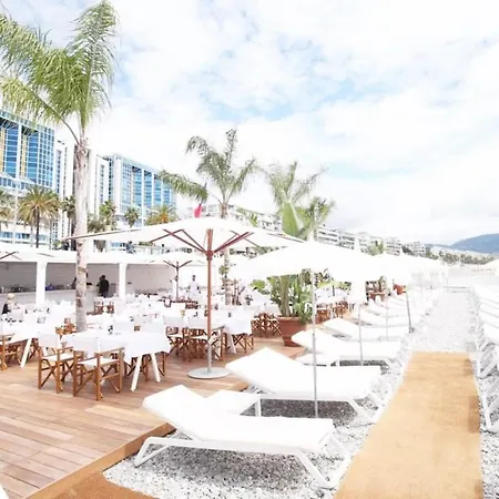 Duplex 50 Metres De La Διαμέρισμα