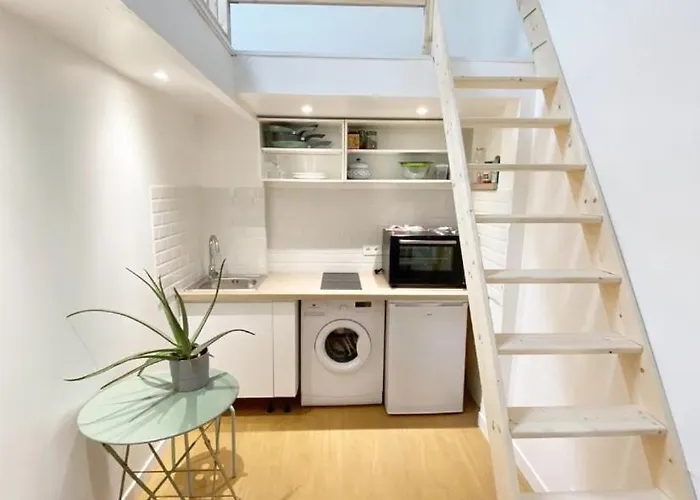 Duplex 50 Metres De La アパート